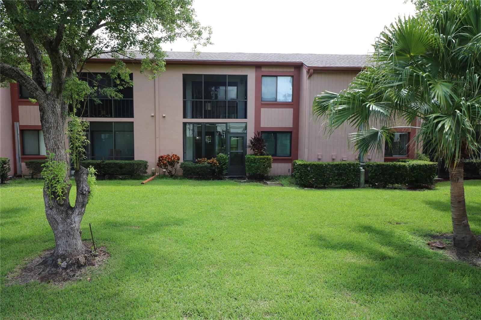 105 Lakeside Ct #elw Vi Unit 5 Property Photo 4