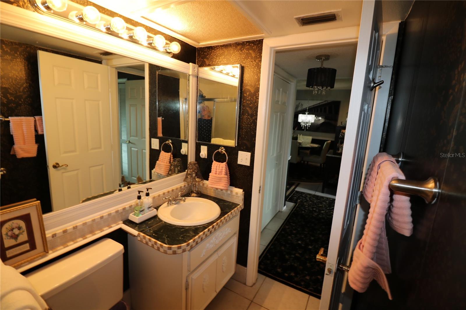 105 Lakeside Ct #elw Vi Unit 5 Property Photo 37