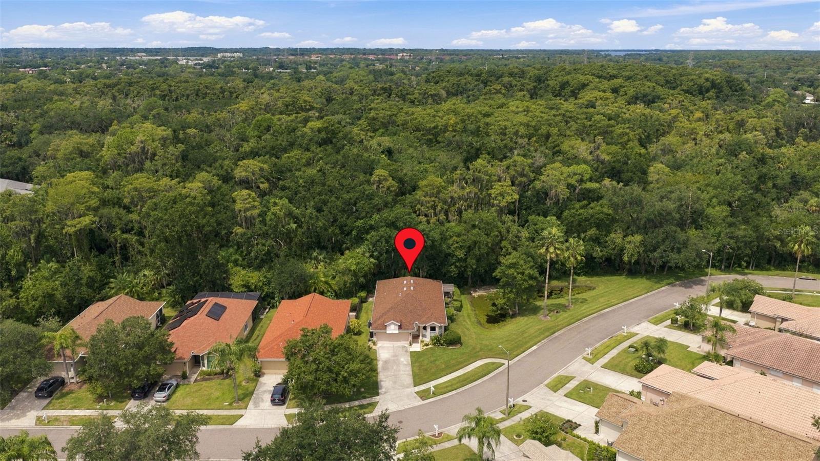 624 Kingsmill Ct Property Photo 35