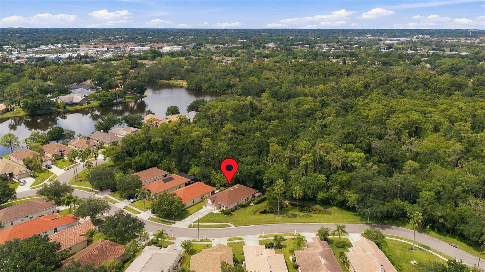 624 Kingsmill Ct Property Photo 46