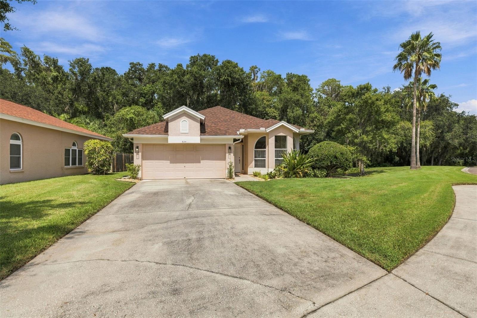 624 Kingsmill Ct Property Photo 47