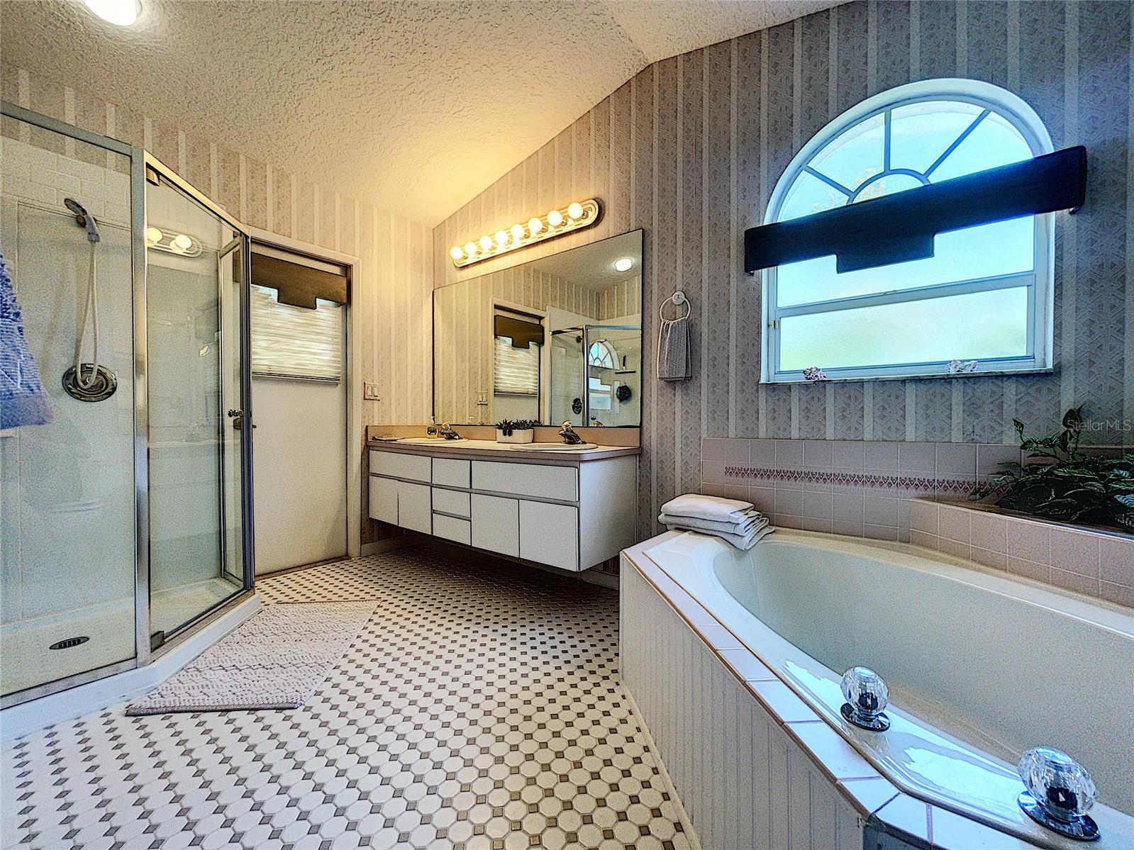 9408 New Orleans Dr Property Photo 45