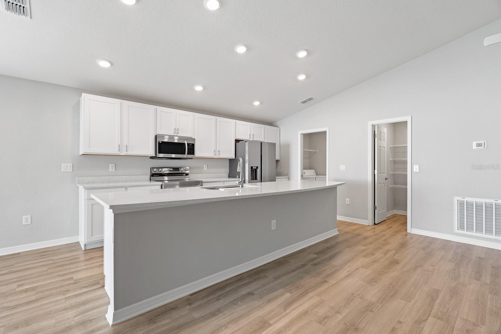 11720 Conifer Cone Ct Property Photo 8