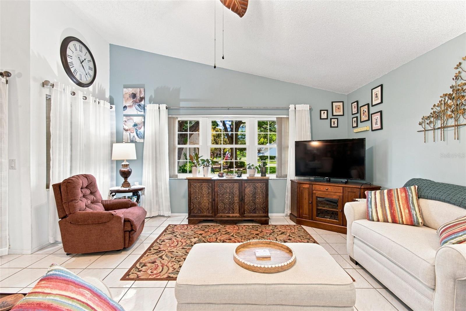 11541 San Remo Ct Property Photo 24