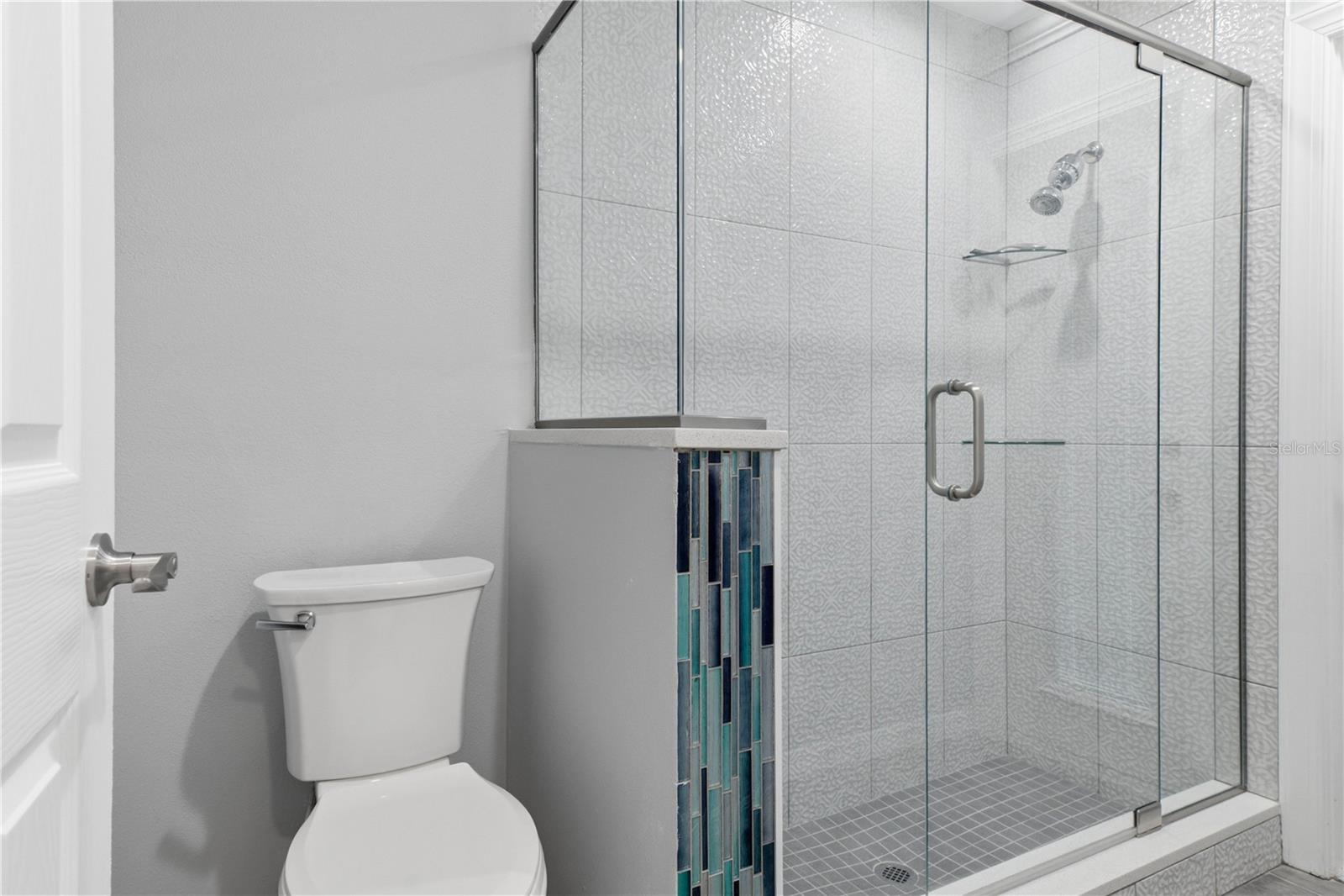5027 Waterside Dr Property Photo 34