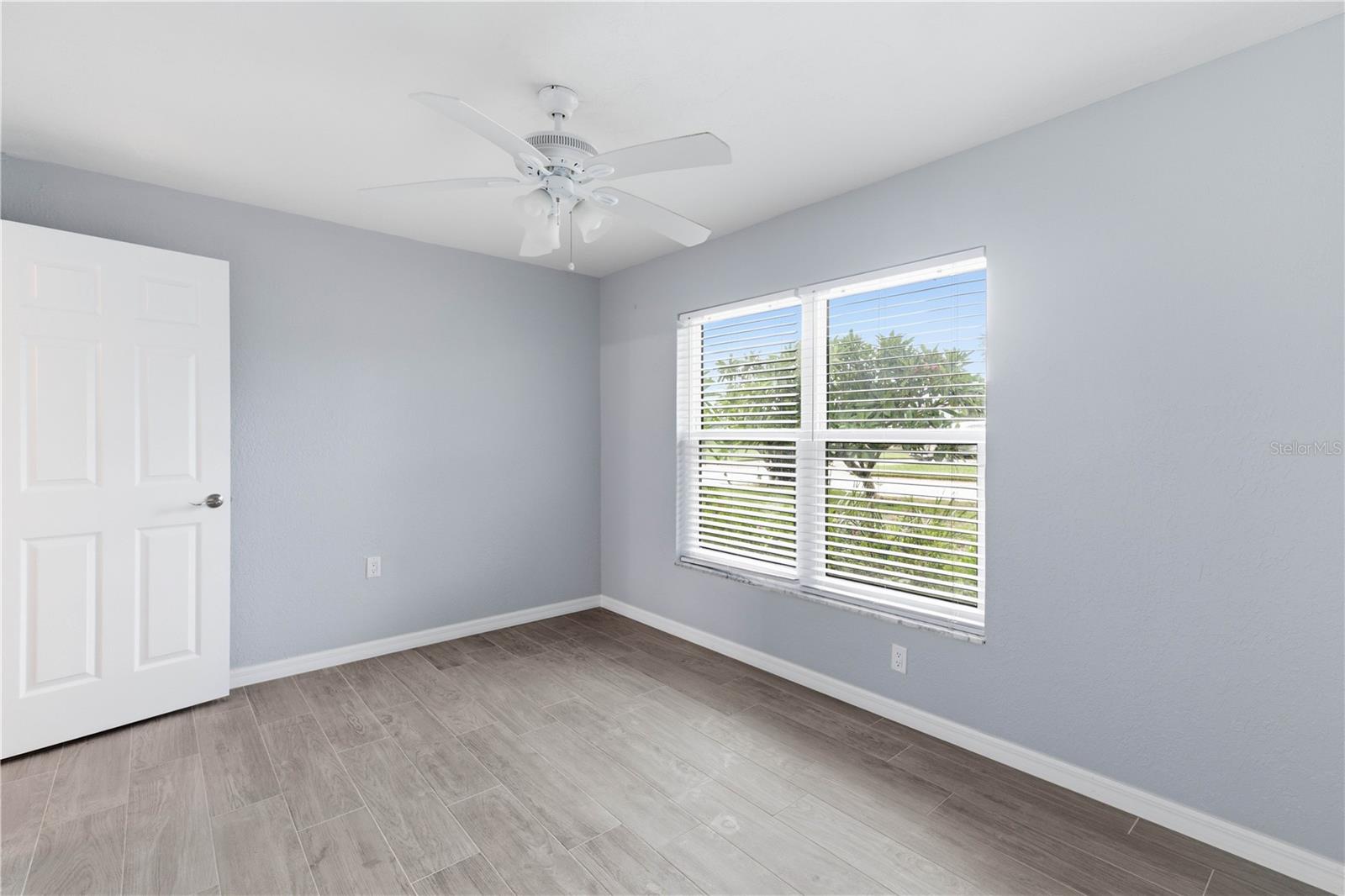 5027 Waterside Dr Property Photo 43