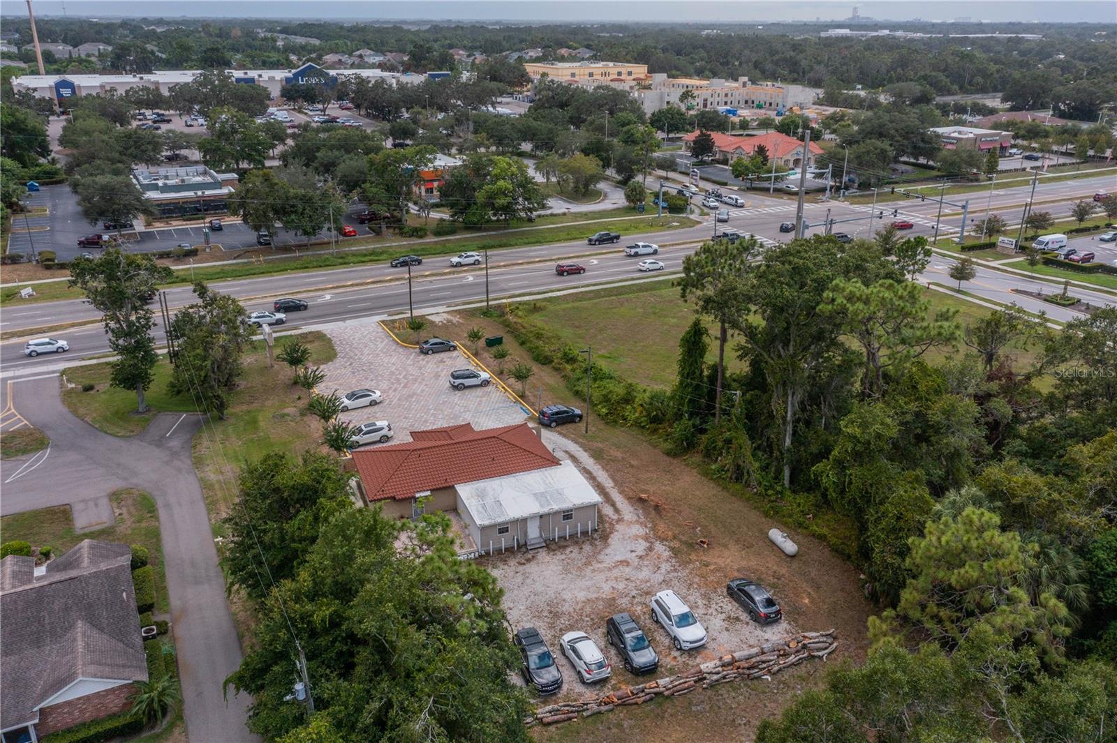10508 Gibsonton Dr Property Photo 8