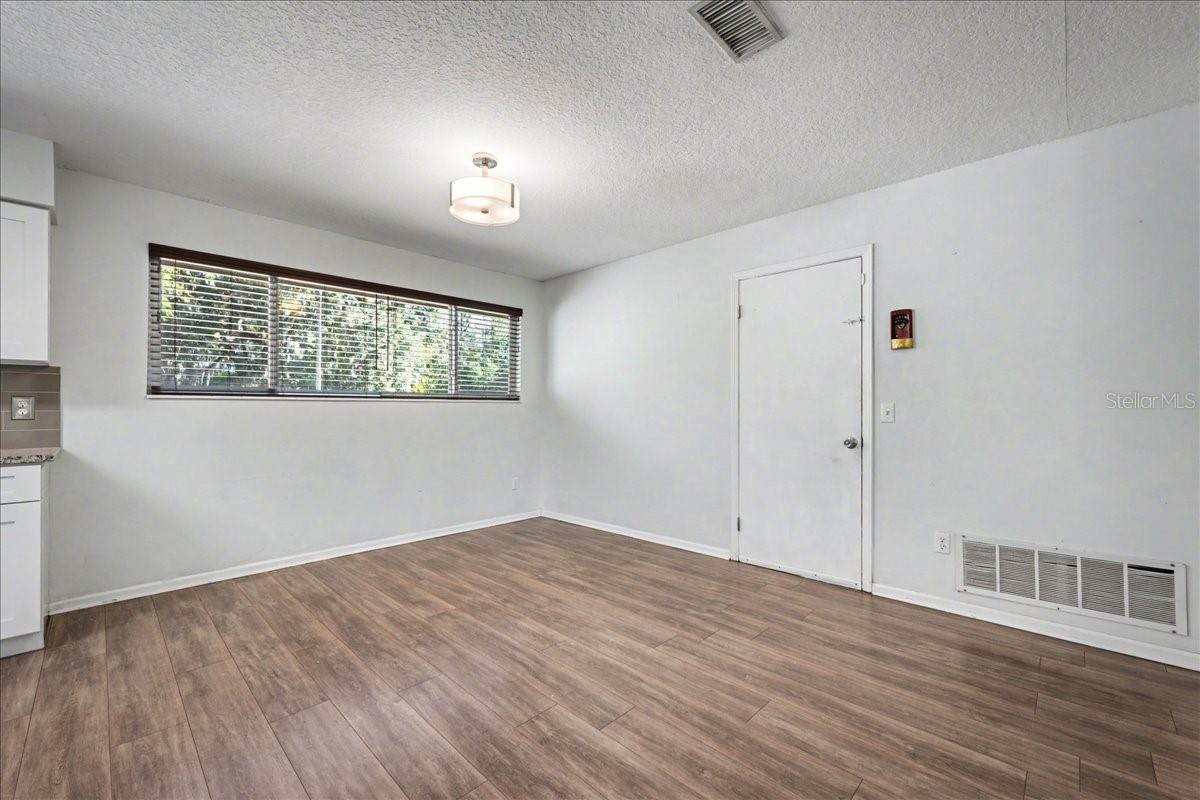 2349 Moody Ave Property Photo 15