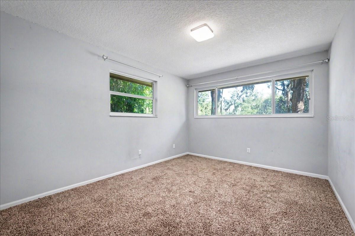 2349 Moody Ave Property Photo 25