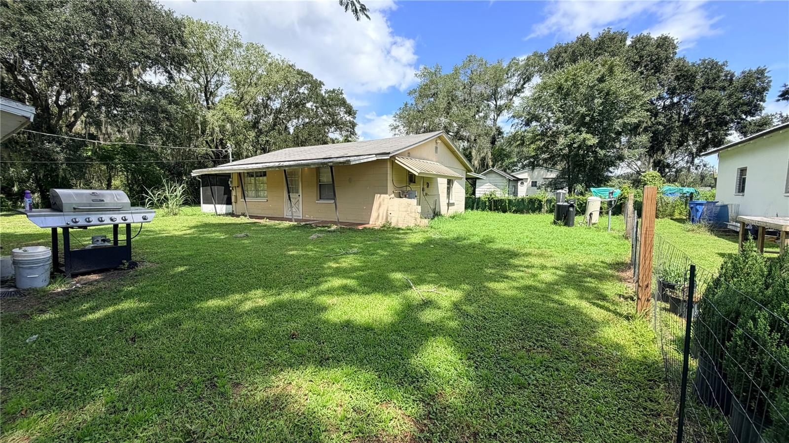 3602 Coronet Pit Rd Property Photo 4