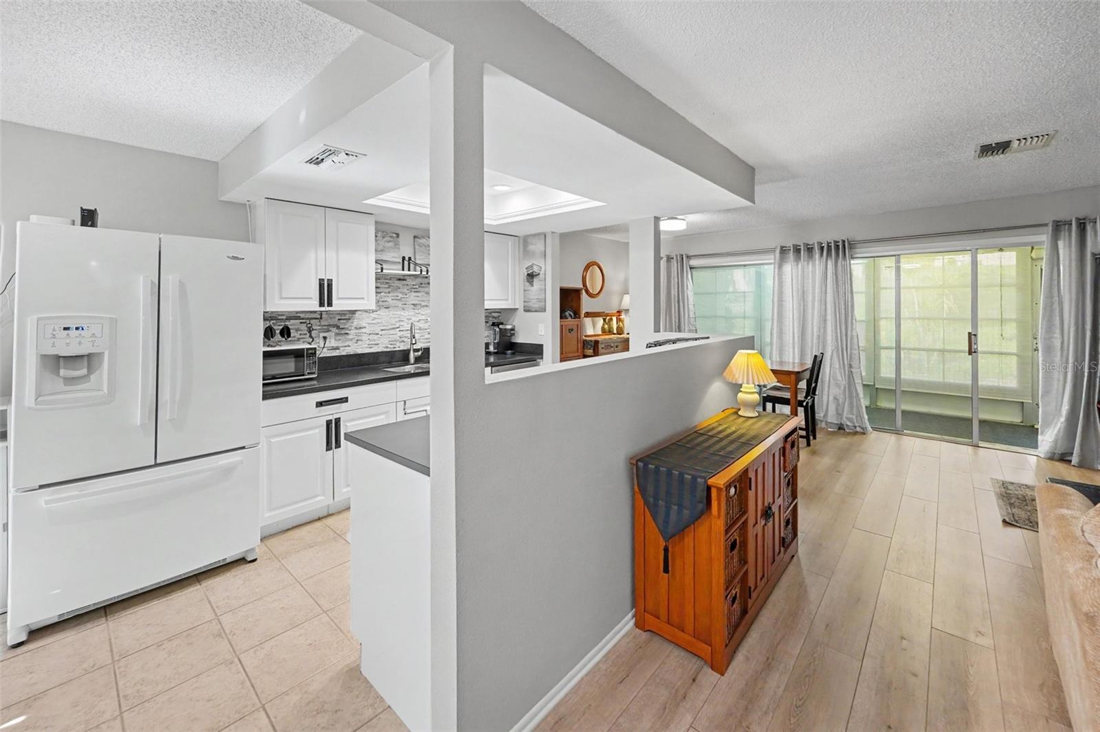 1652 Highland Club Ln Property Photo 17