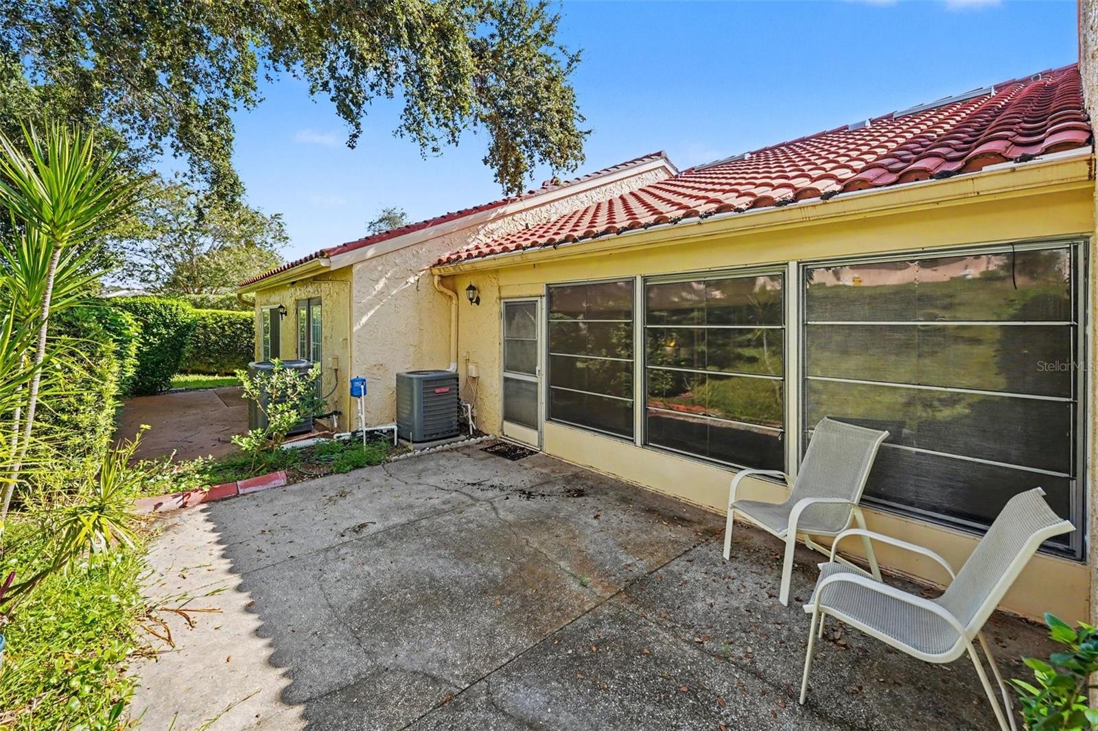 1652 Highland Club Ln Property Photo 30