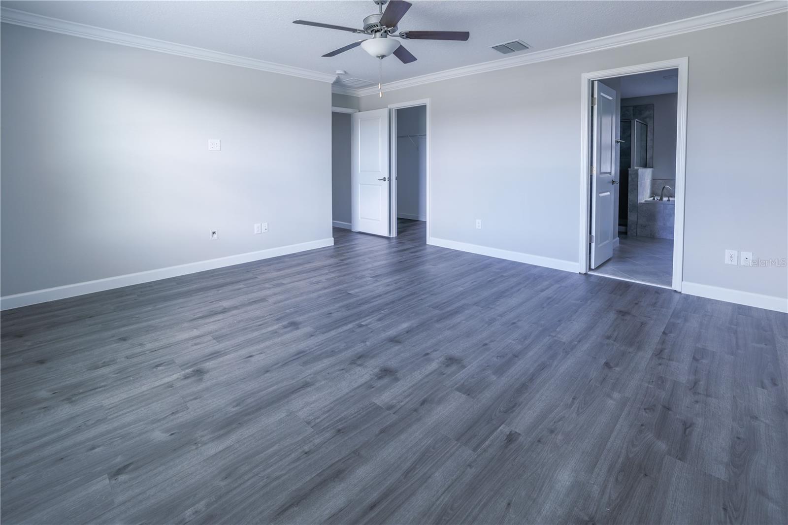 24893 Lambrusco Loop Property Photo 15