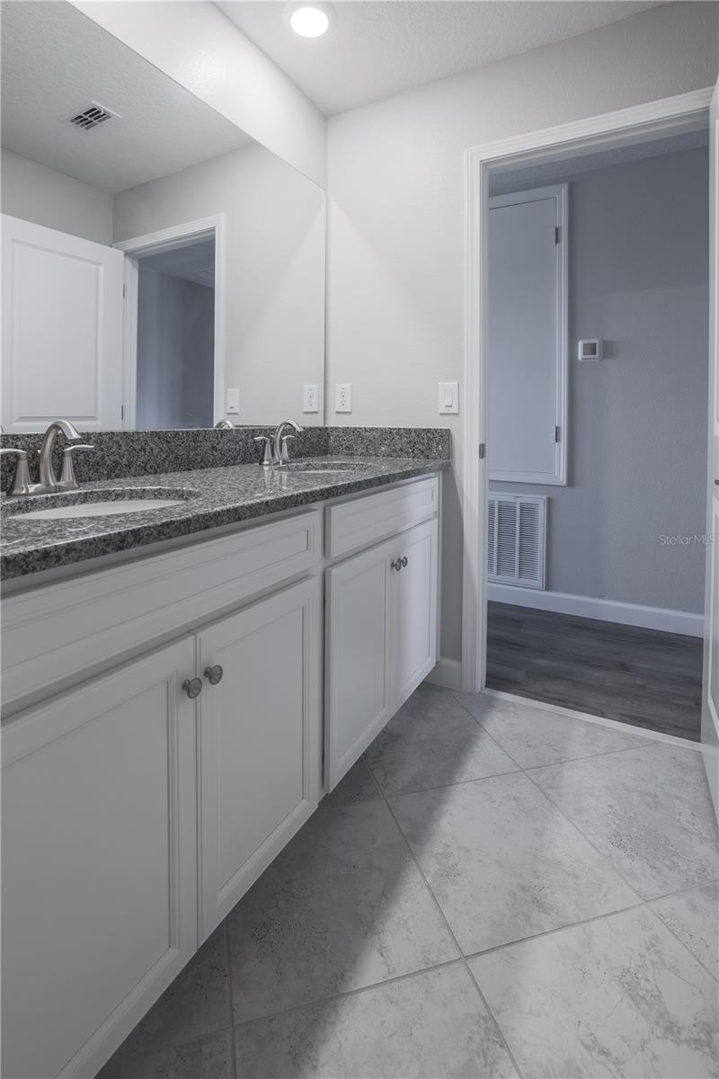 24893 Lambrusco Loop Property Photo 21