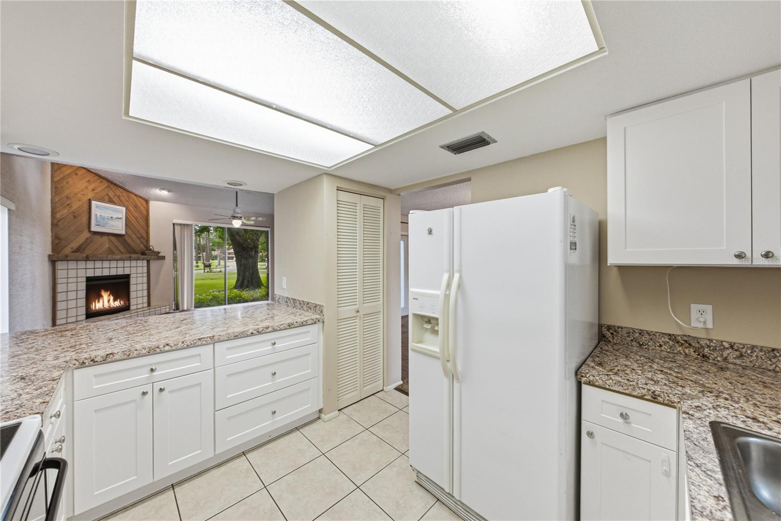 108 Capri Ct N Property Photo 16