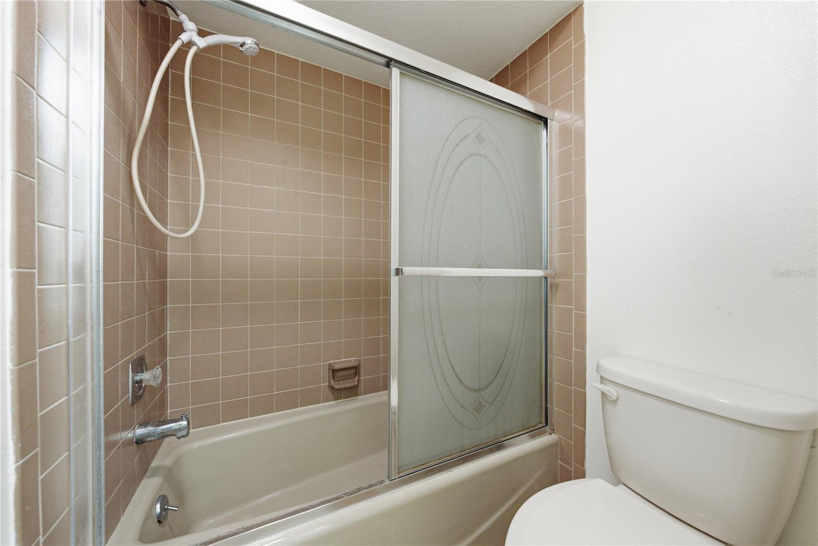 108 Capri Ct N Property Photo 25
