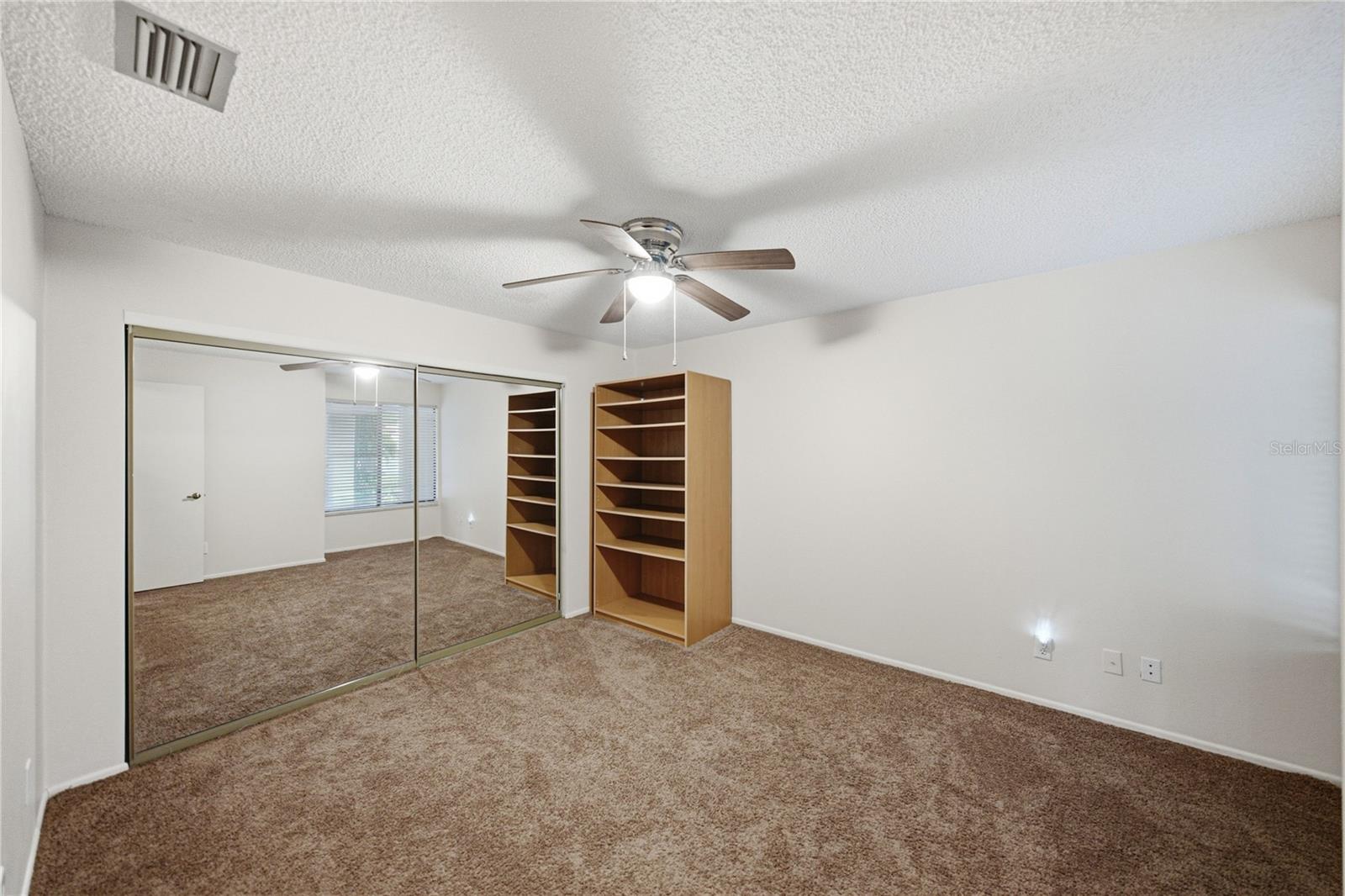 108 Capri Ct N Property Photo 26