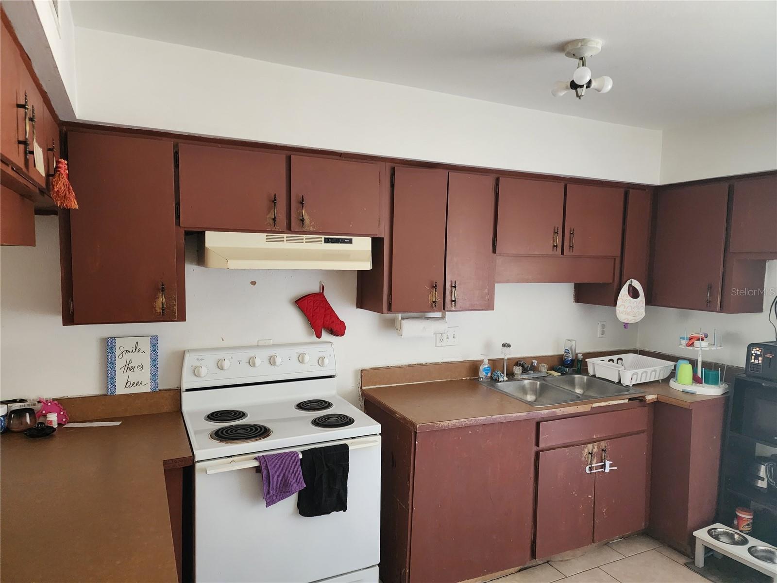 5310 Whiteway Dr #5310 Property Photo 5