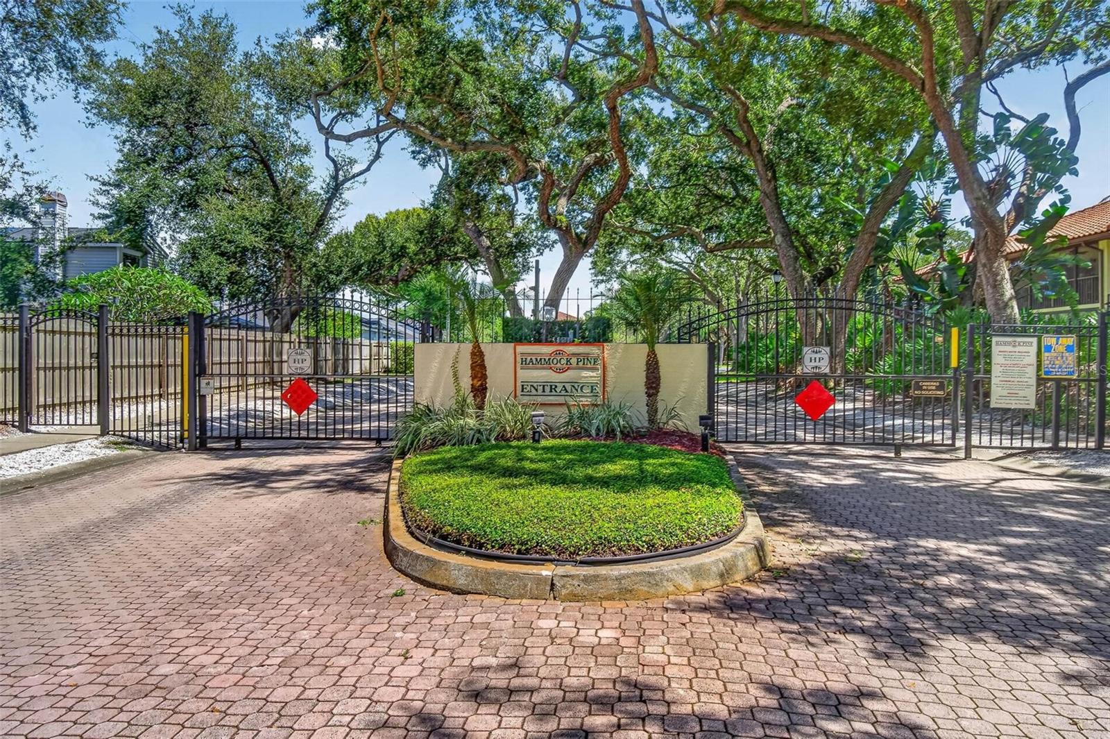 1602 Hammock Pine Blvd #1602 Property Photo 2