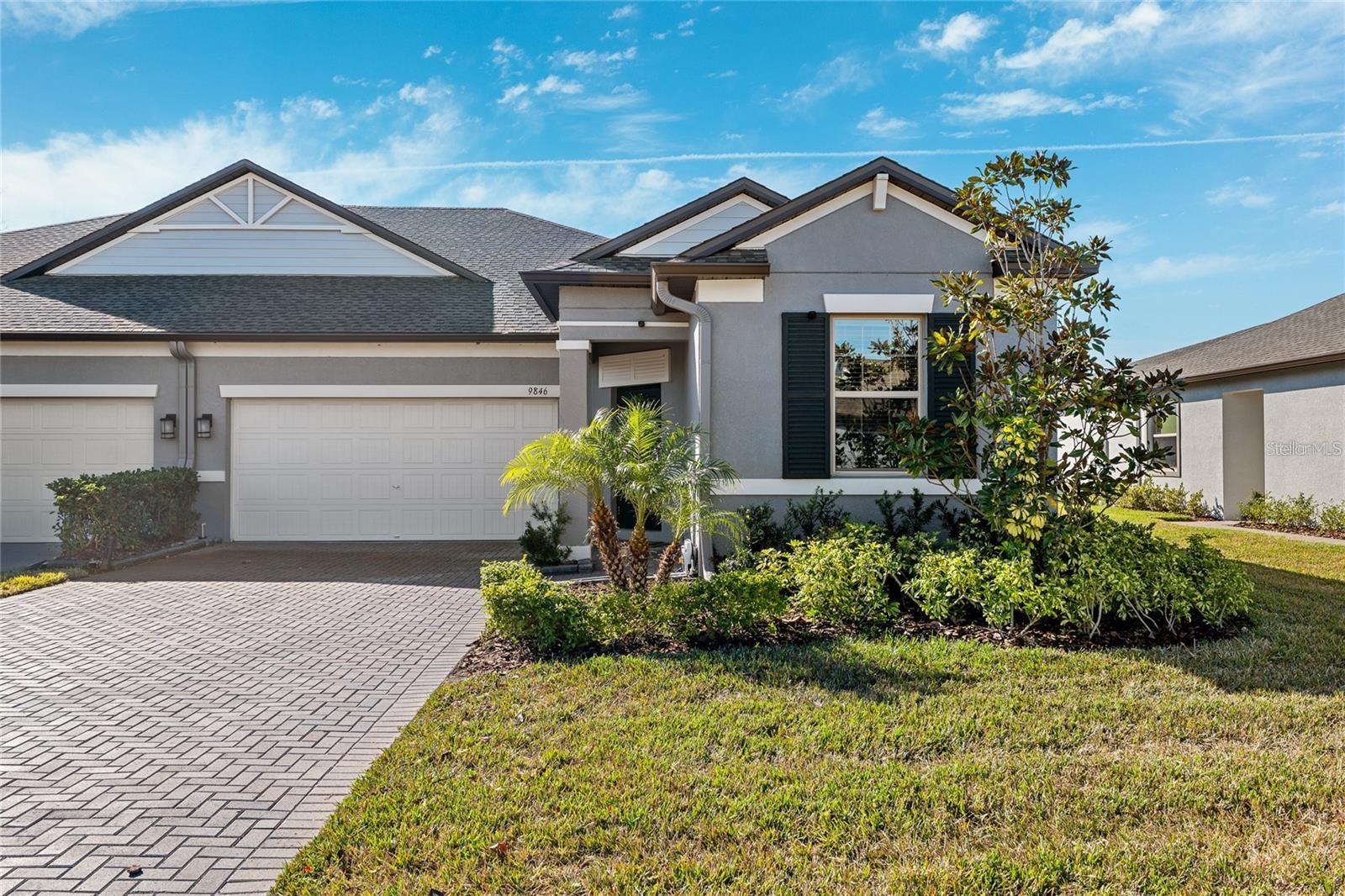9846 Red Bay Loop Property Photo 2