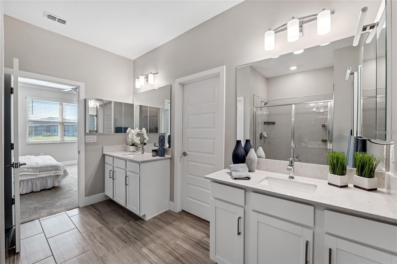 9846 Red Bay Loop Property Photo 11
