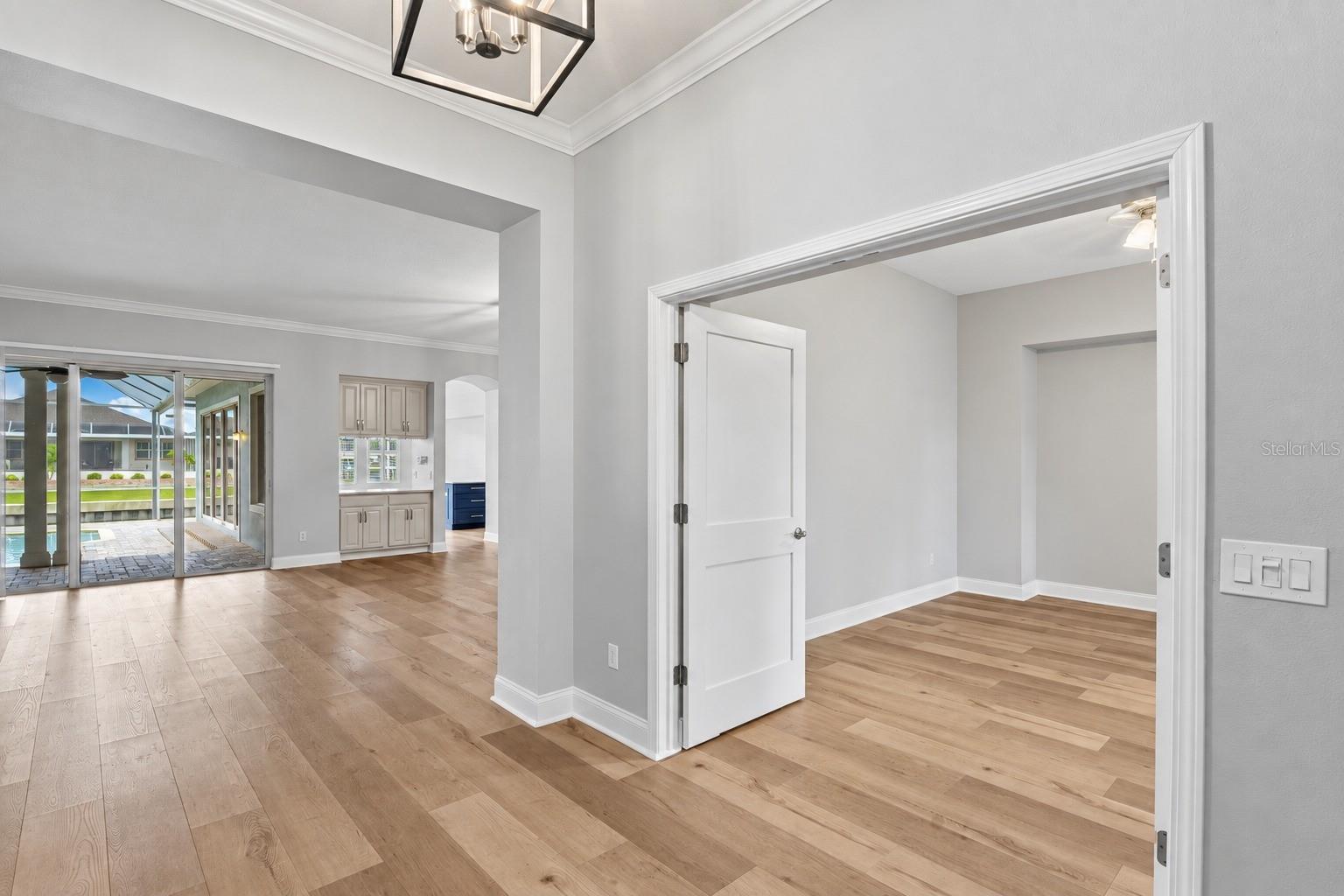 603 Islebay Dr Property Photo 11
