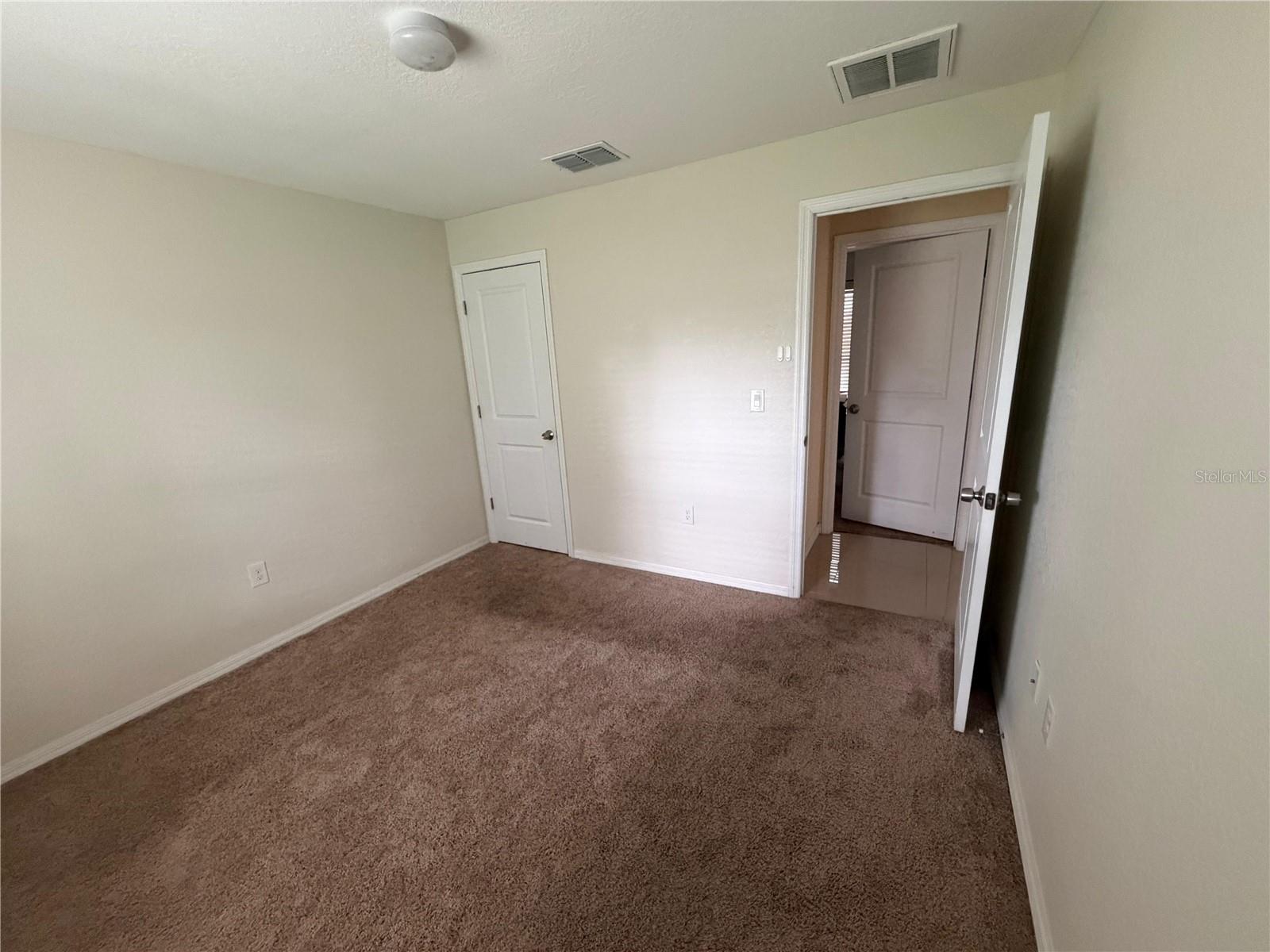 14220 Spring Hill Dr Property Photo 13