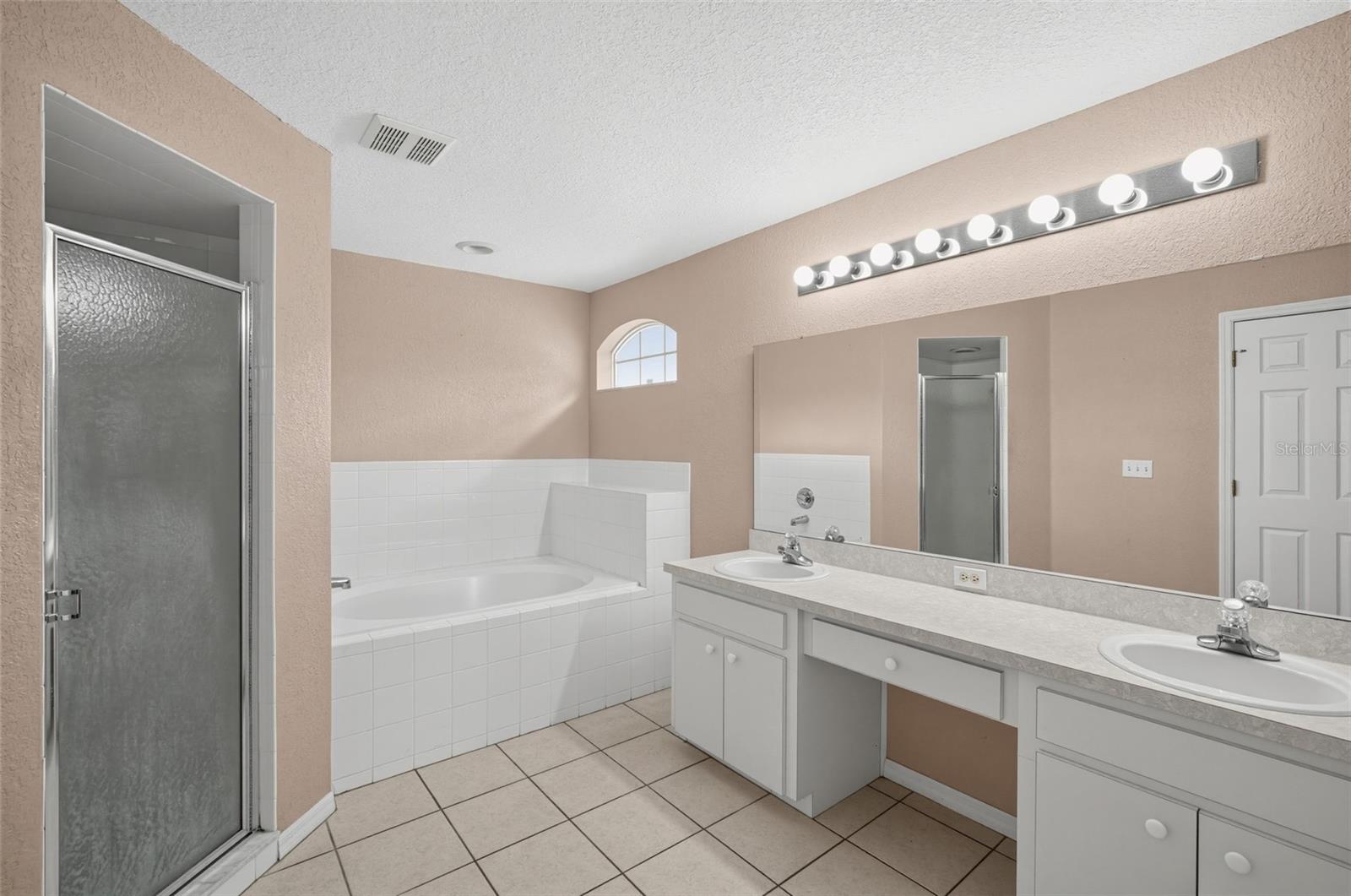 5625 Fischer Dr Property Photo 20