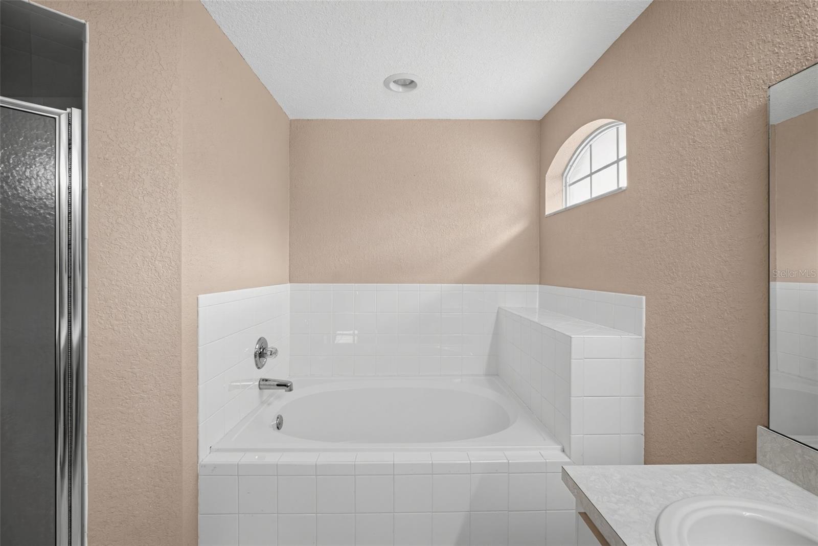 5625 Fischer Dr Property Photo 21