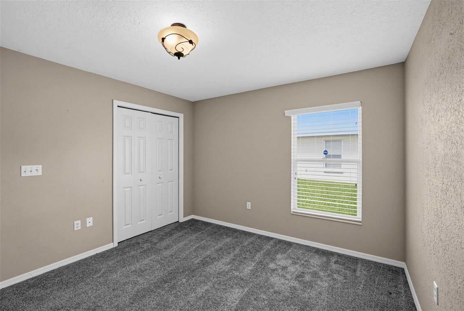 5625 Fischer Dr Property Photo 23