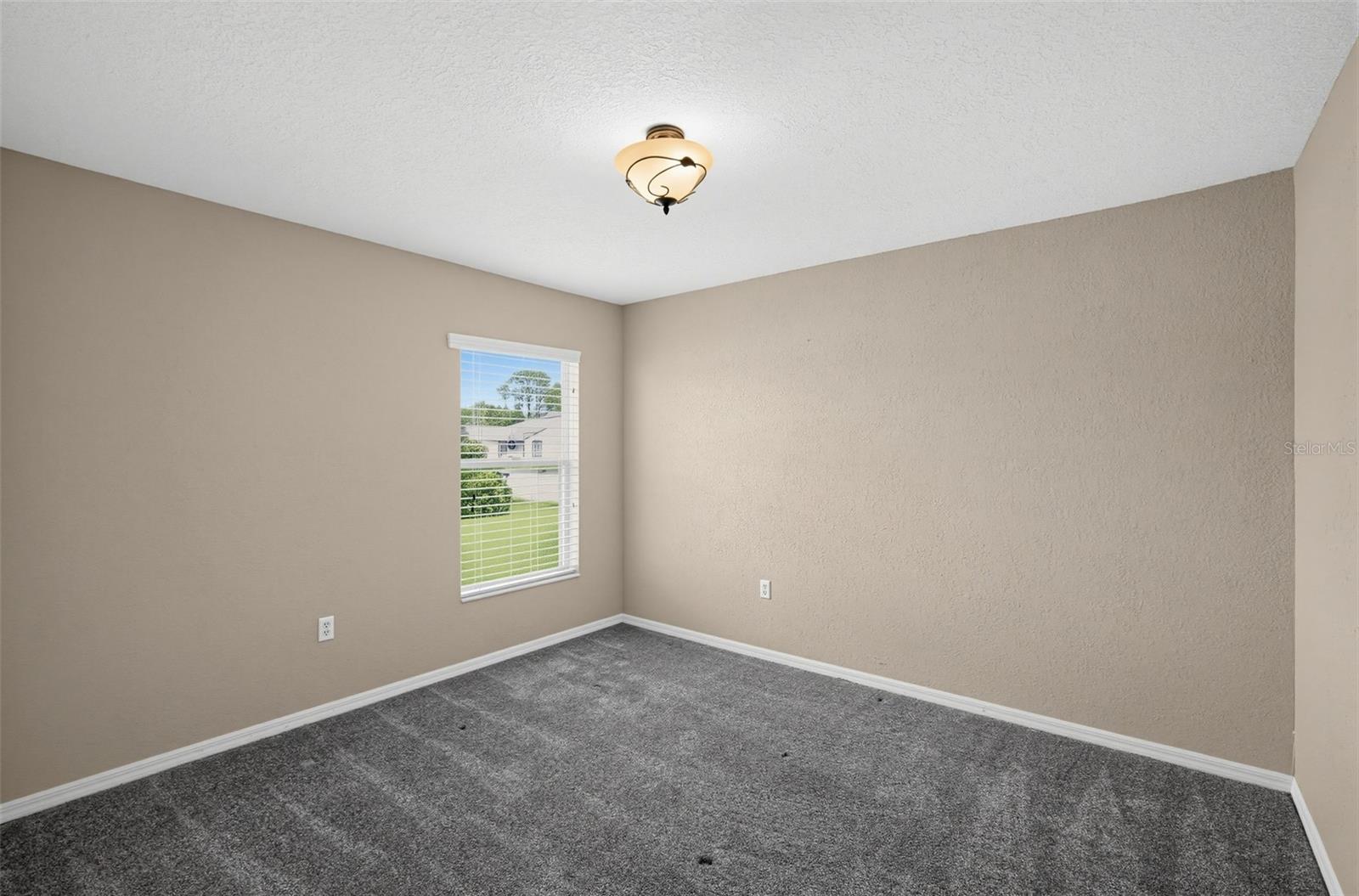 5625 Fischer Dr Property Photo 24