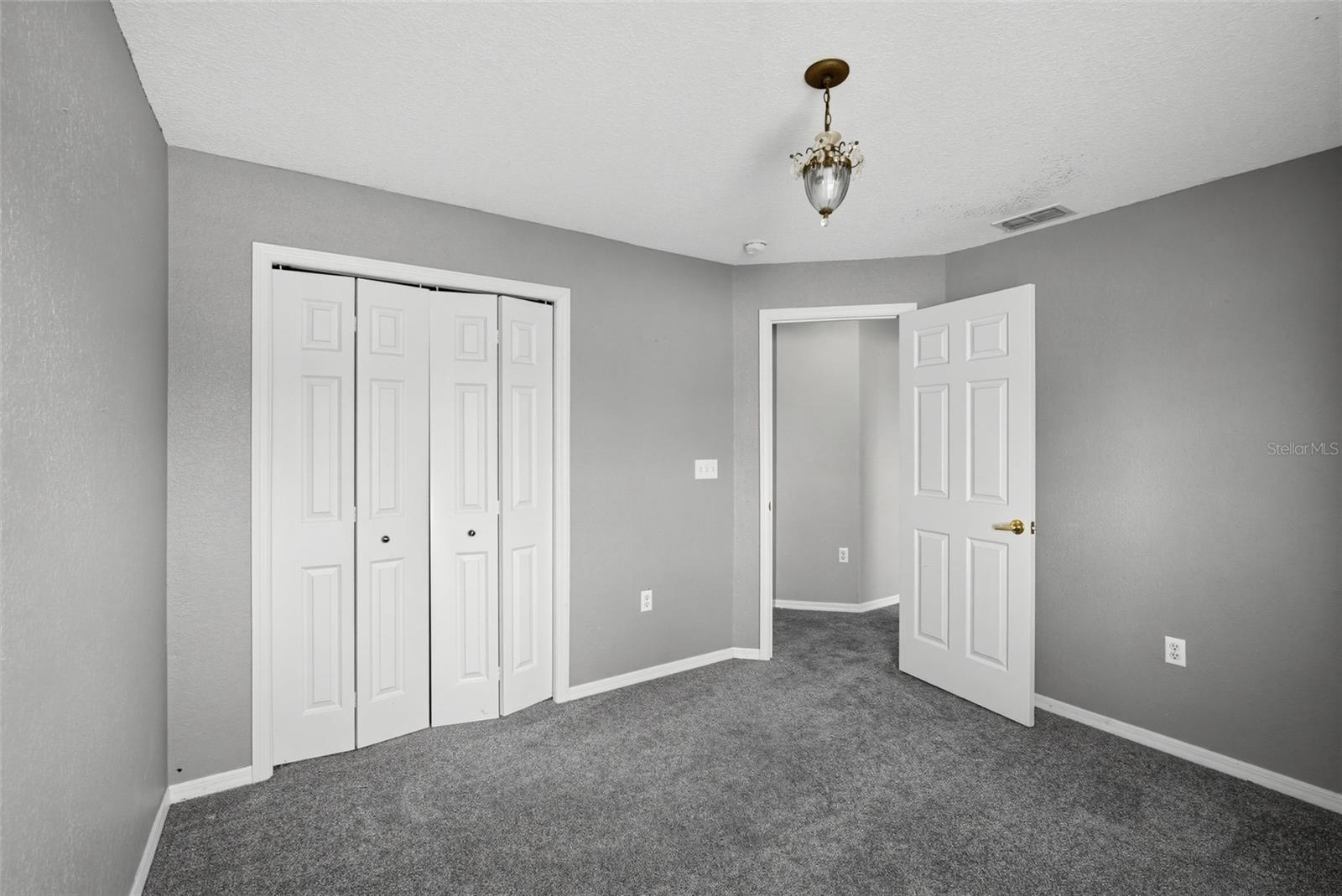 5625 Fischer Dr Property Photo 25