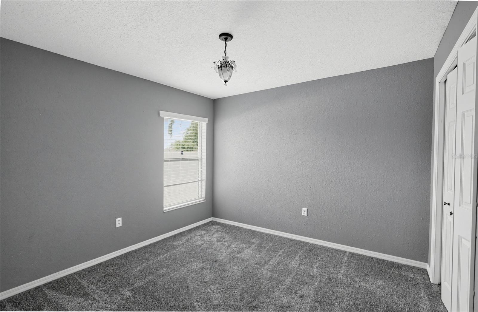 5625 Fischer Dr Property Photo 26