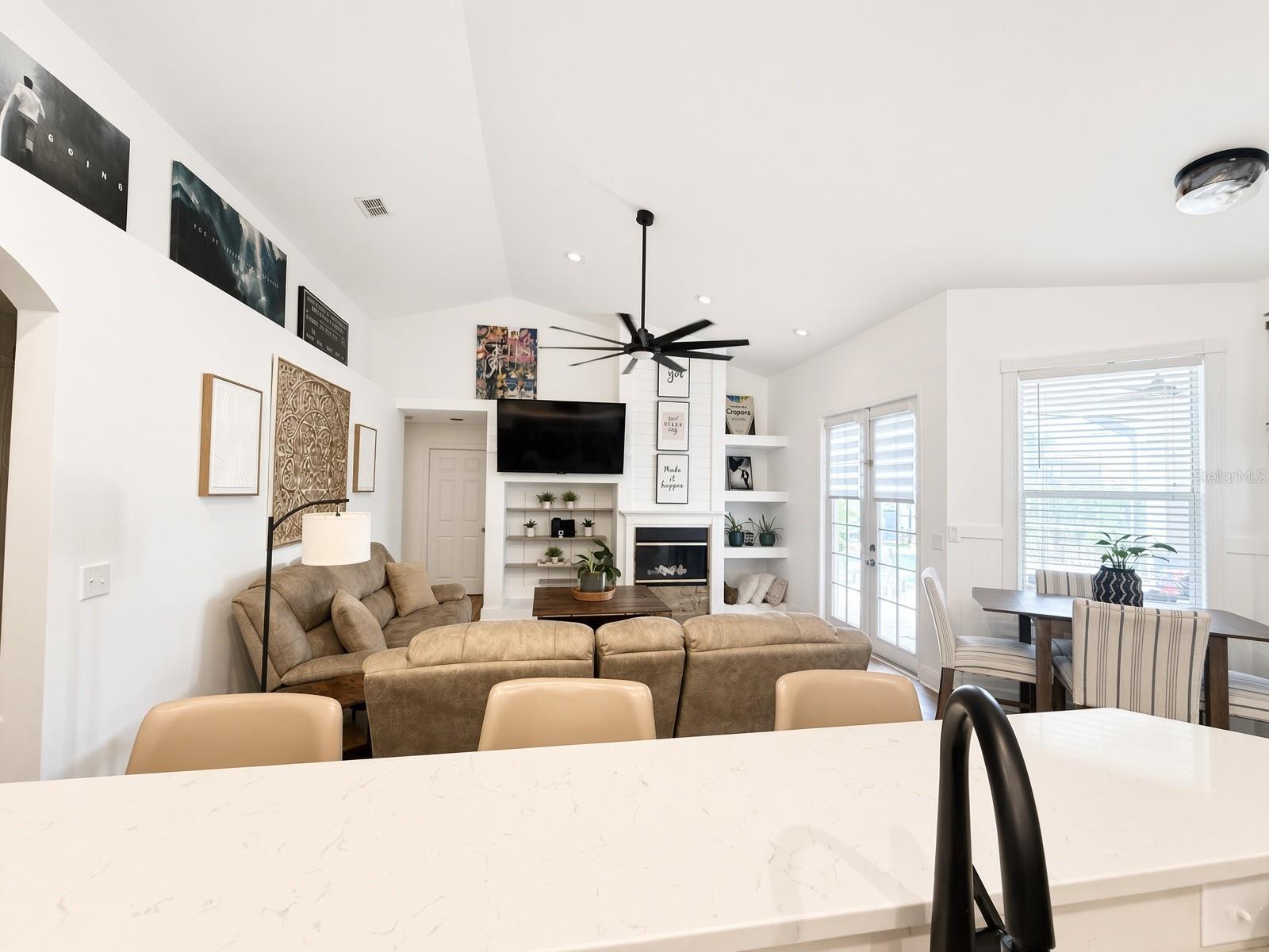 1820 S Ridge Dr Property Photo 11