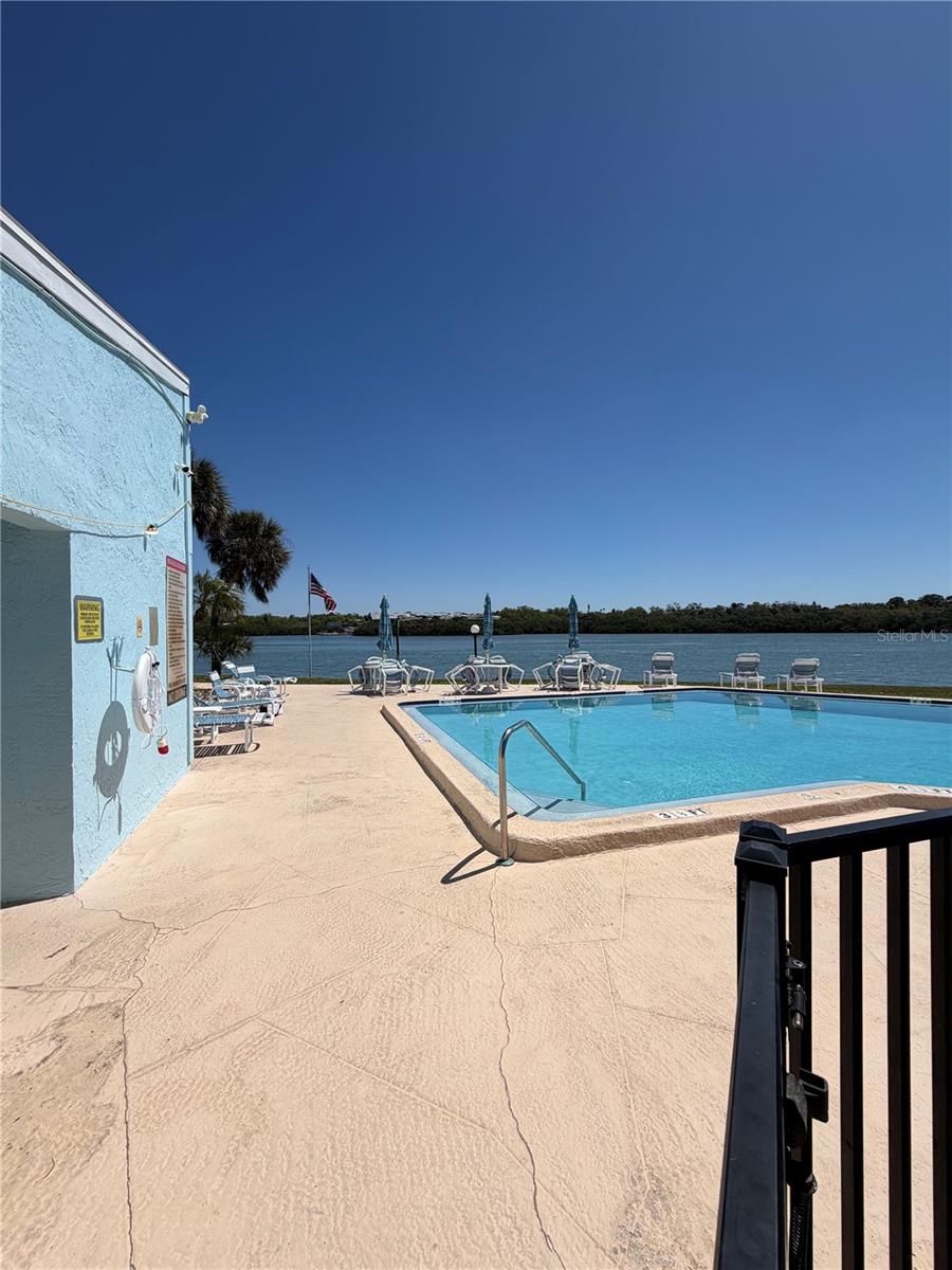 1 Windrush Blvd #81 Property Photo 32