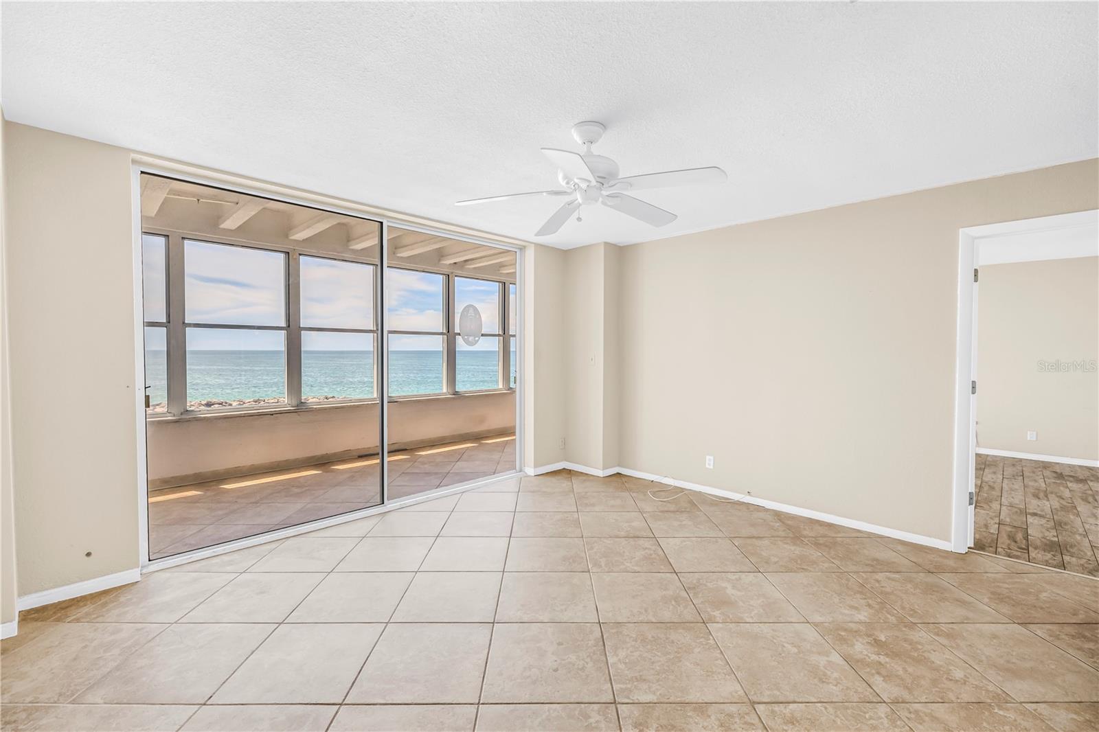 7000 Beach Plz #307 Property Photo 8