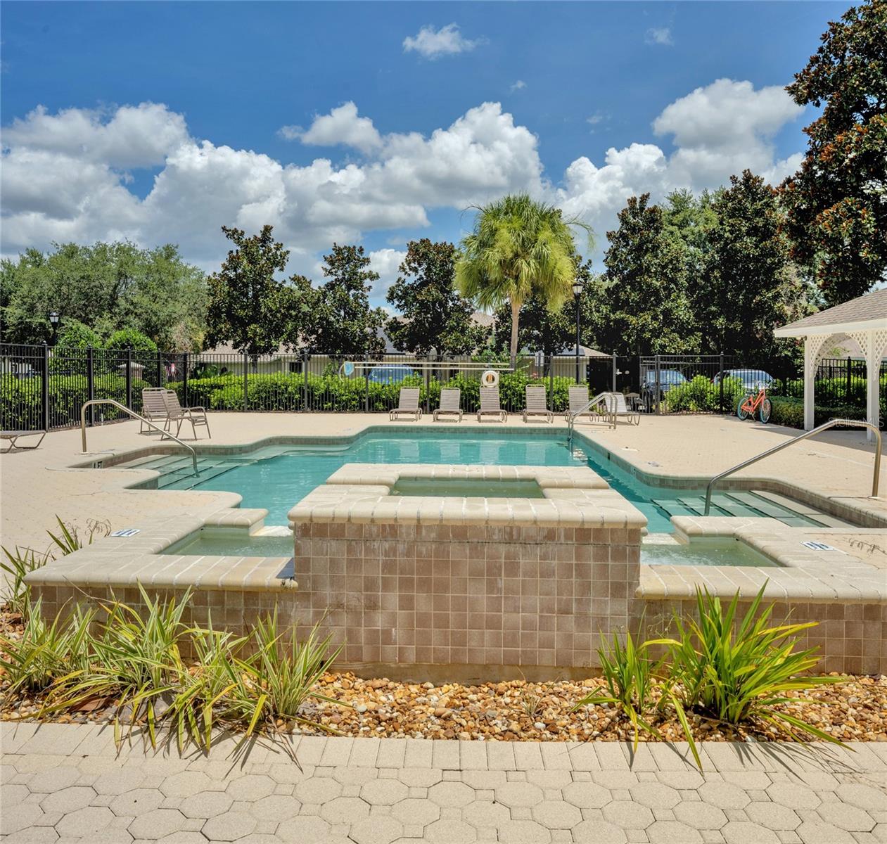 5911 Phoebenest Dr Property Photo 47