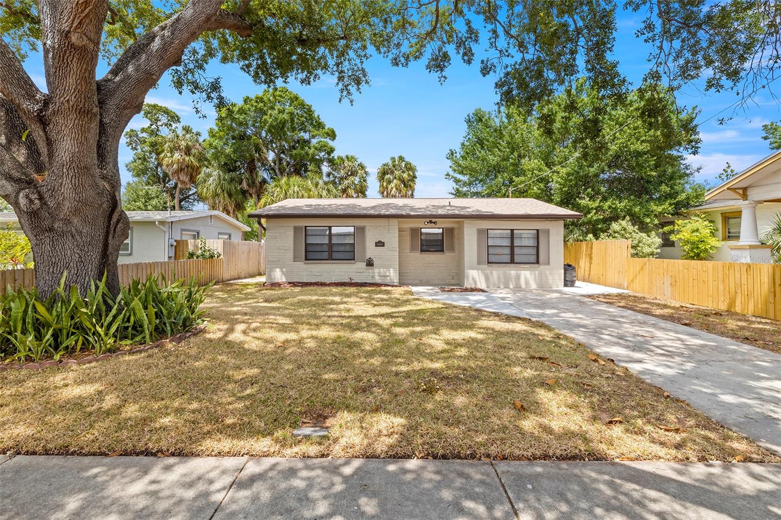 2539 W Union St Property Photo 6