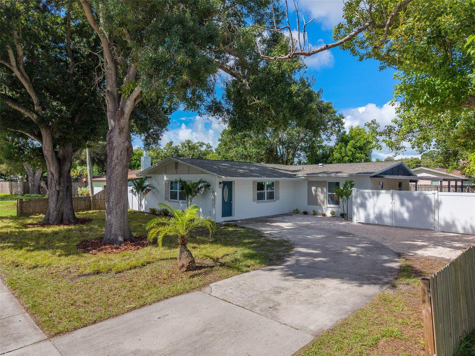 8122 Lark St Property Photo 1