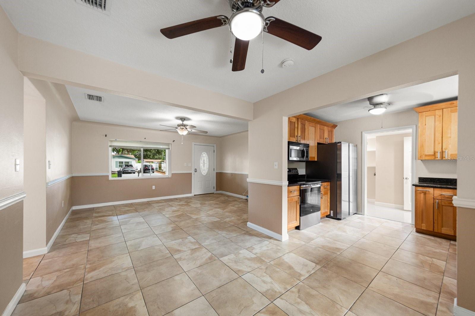 3531 Floral Dr Se Property Photo 8
