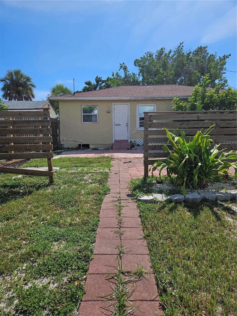 7810 BOCA CIEGA DR Property Photo 1