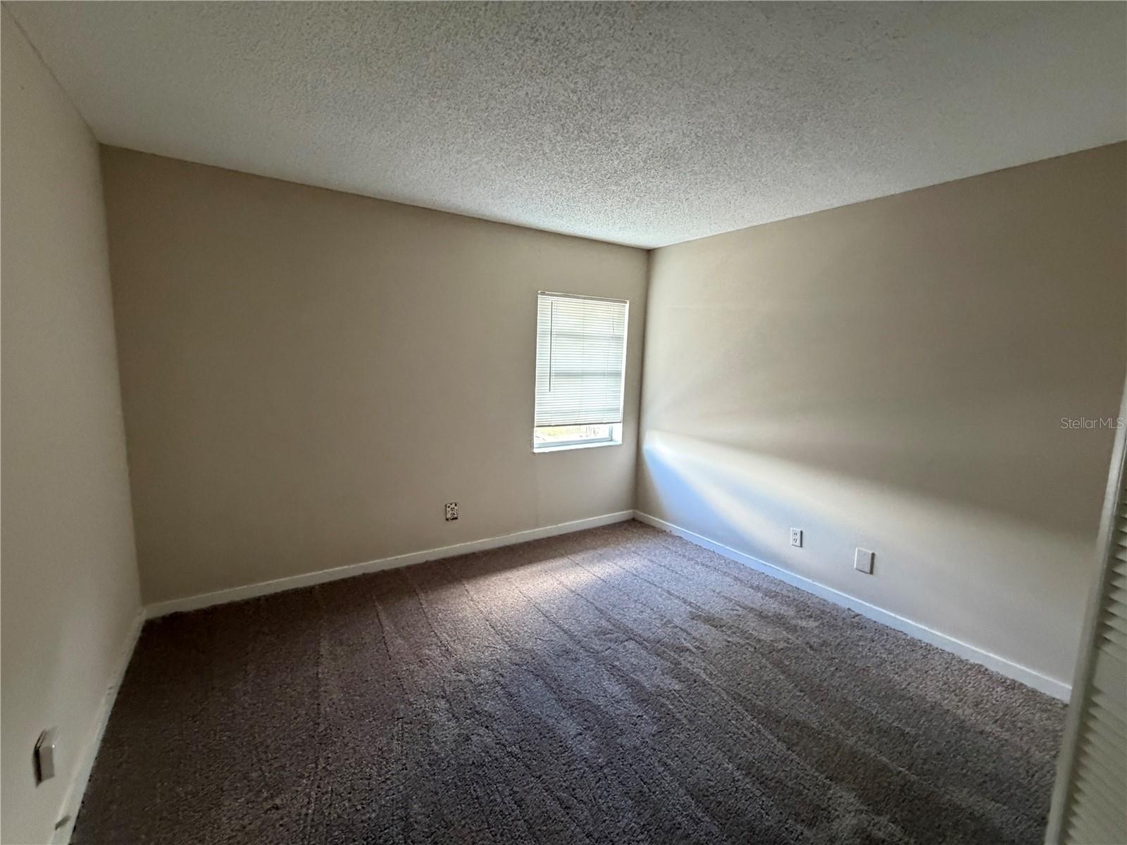 7144 Waterside Dr Property Photo 5