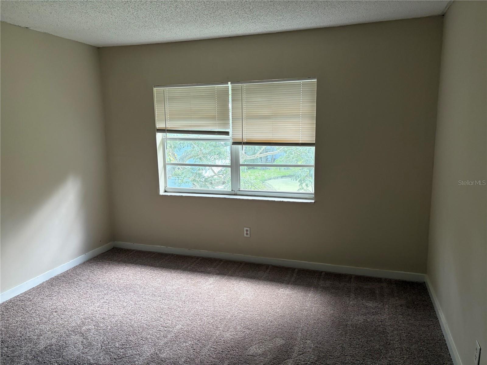 7144 Waterside Dr Property Photo 7