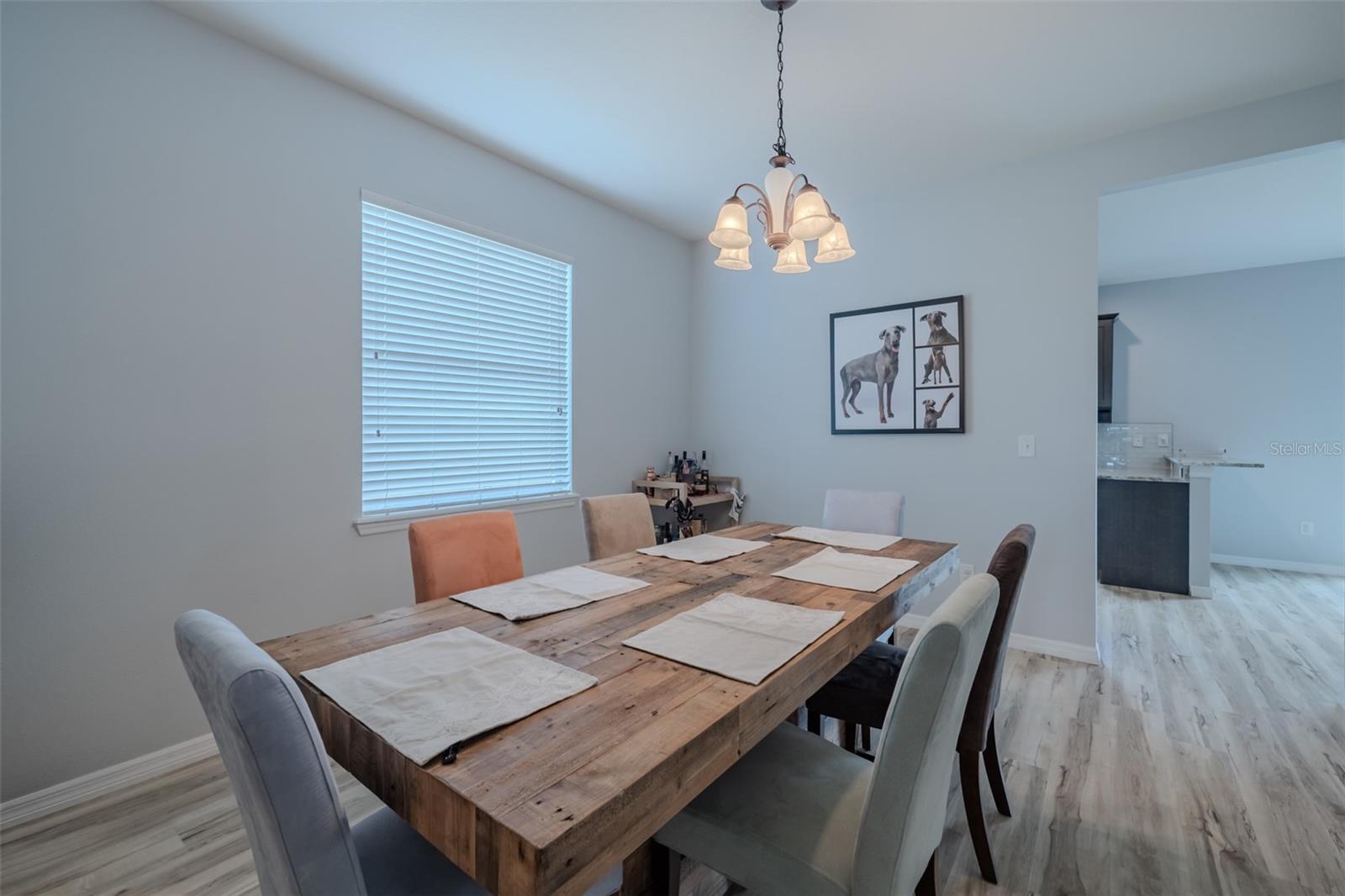 12206 Fairlawn Property Photo 4