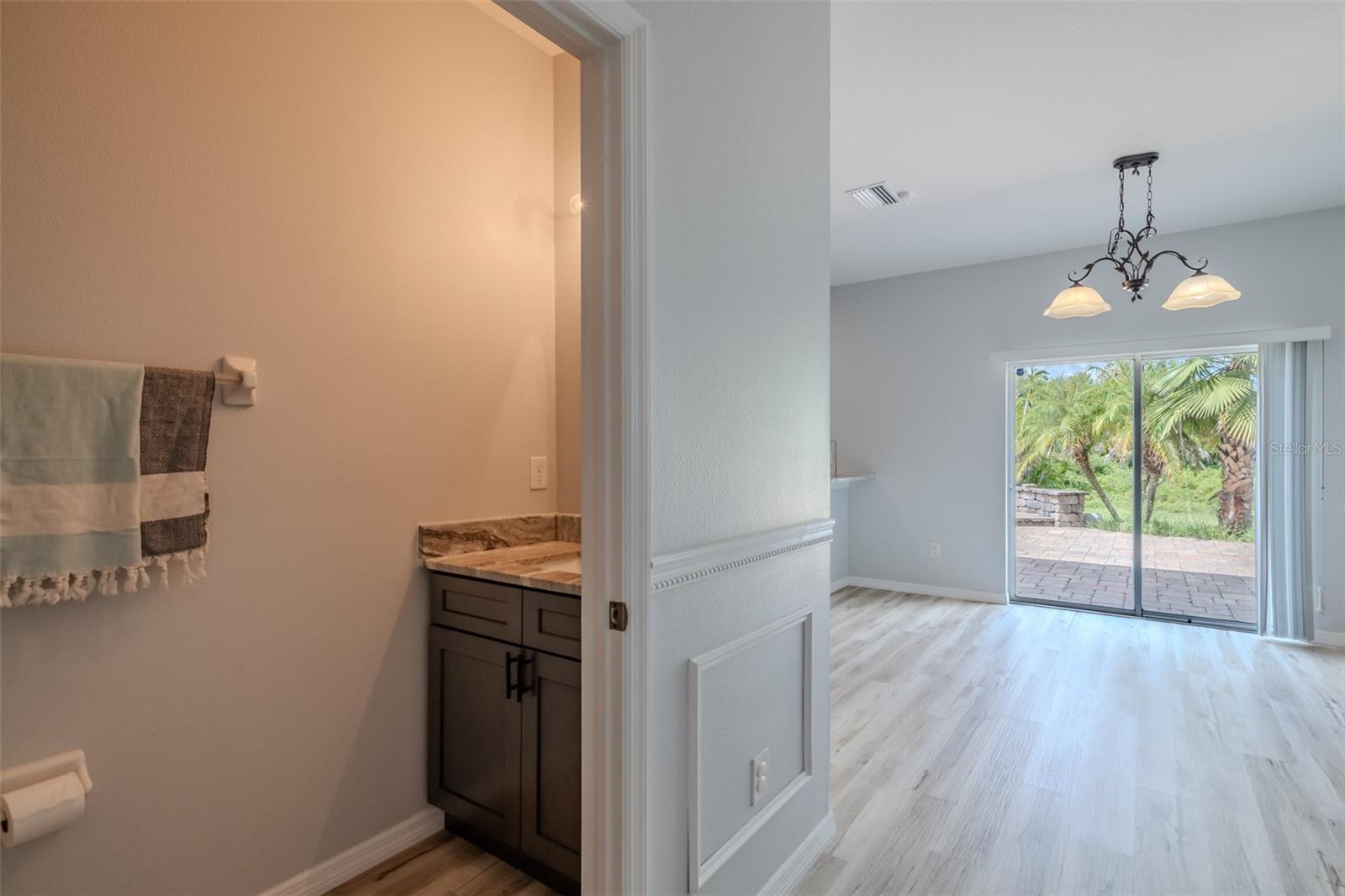 12206 Fairlawn Property Photo 19