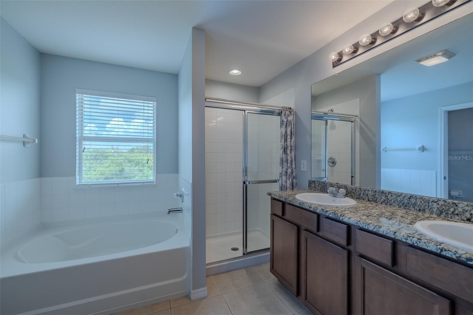 12206 Fairlawn Property Photo 29