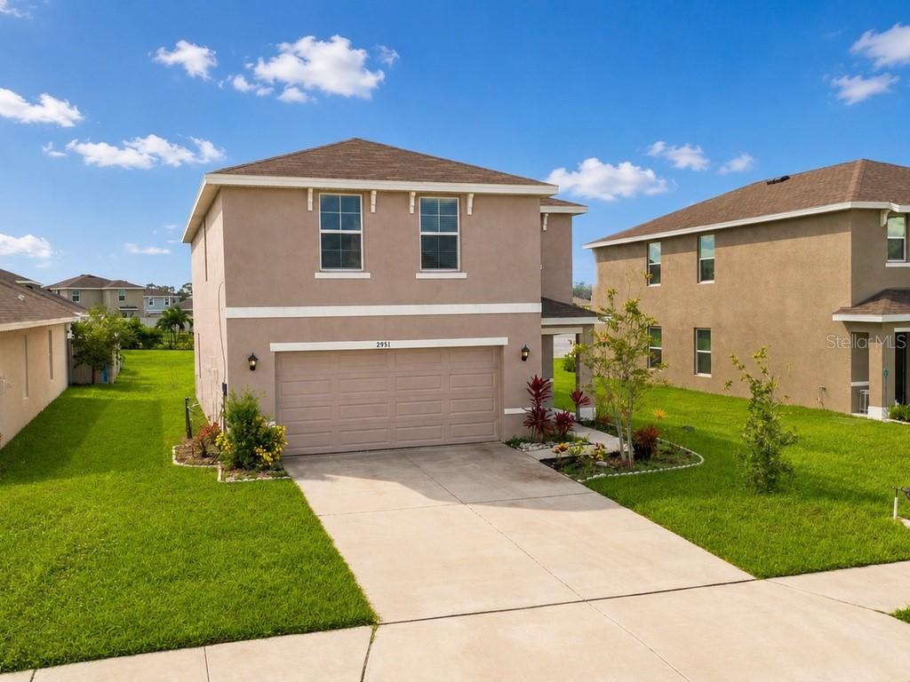 2951 Rock Sound St Property Photo 4