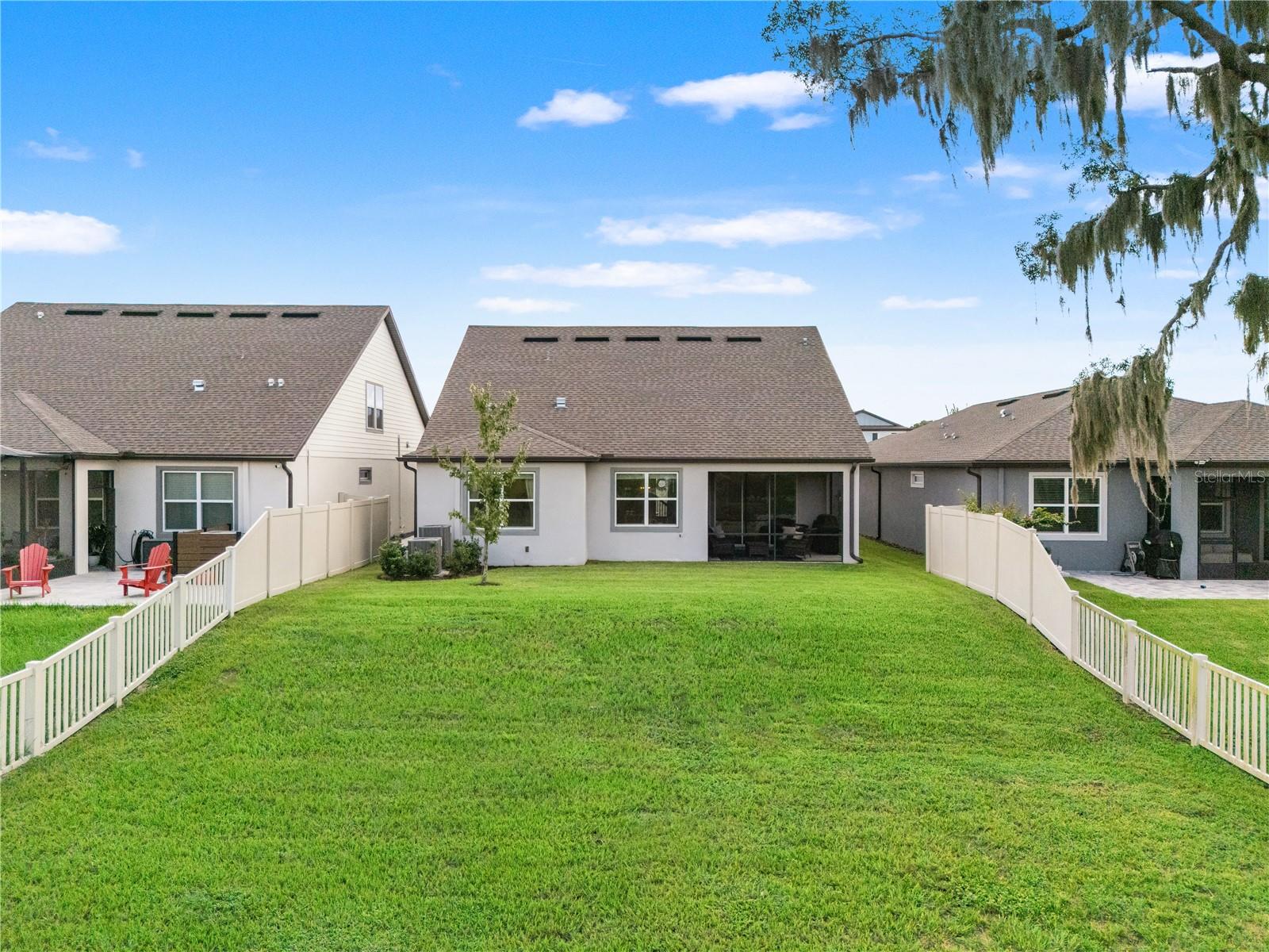 9594 Rally Spring Loop Property Photo 22