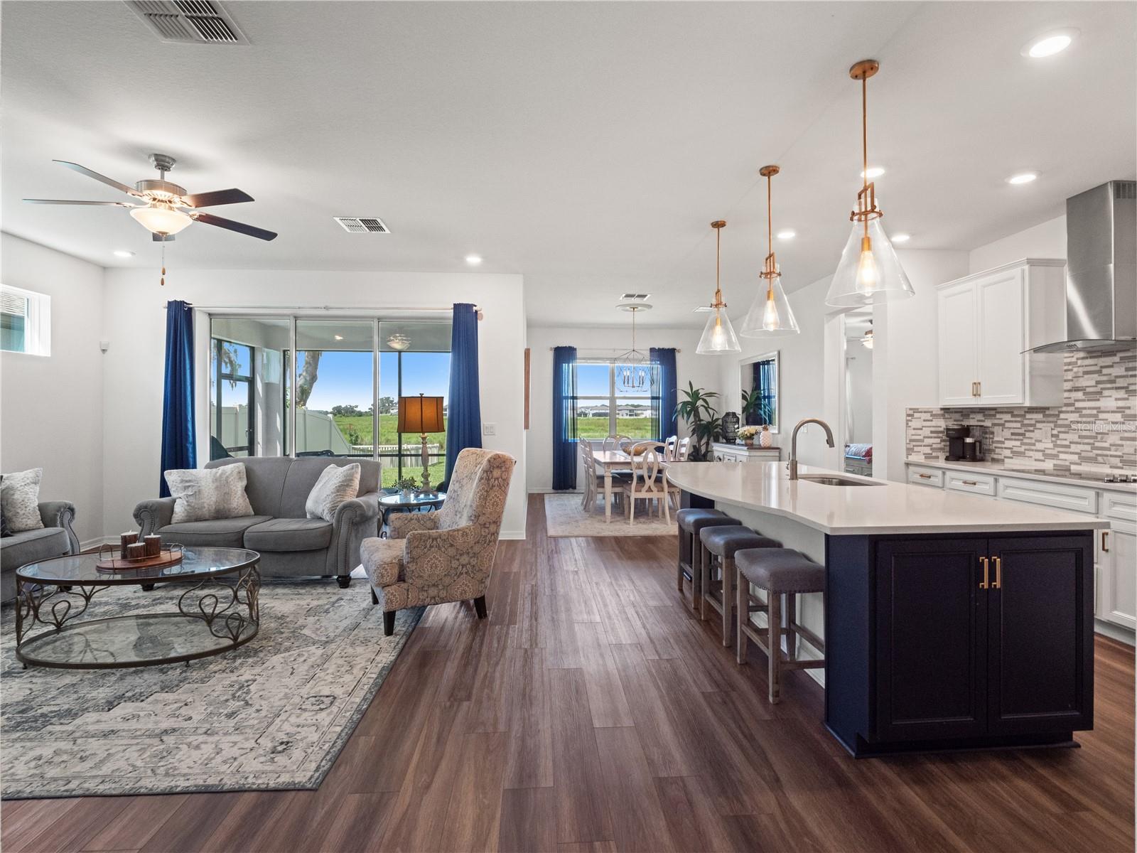 9594 Rally Spring Loop Property Photo 32