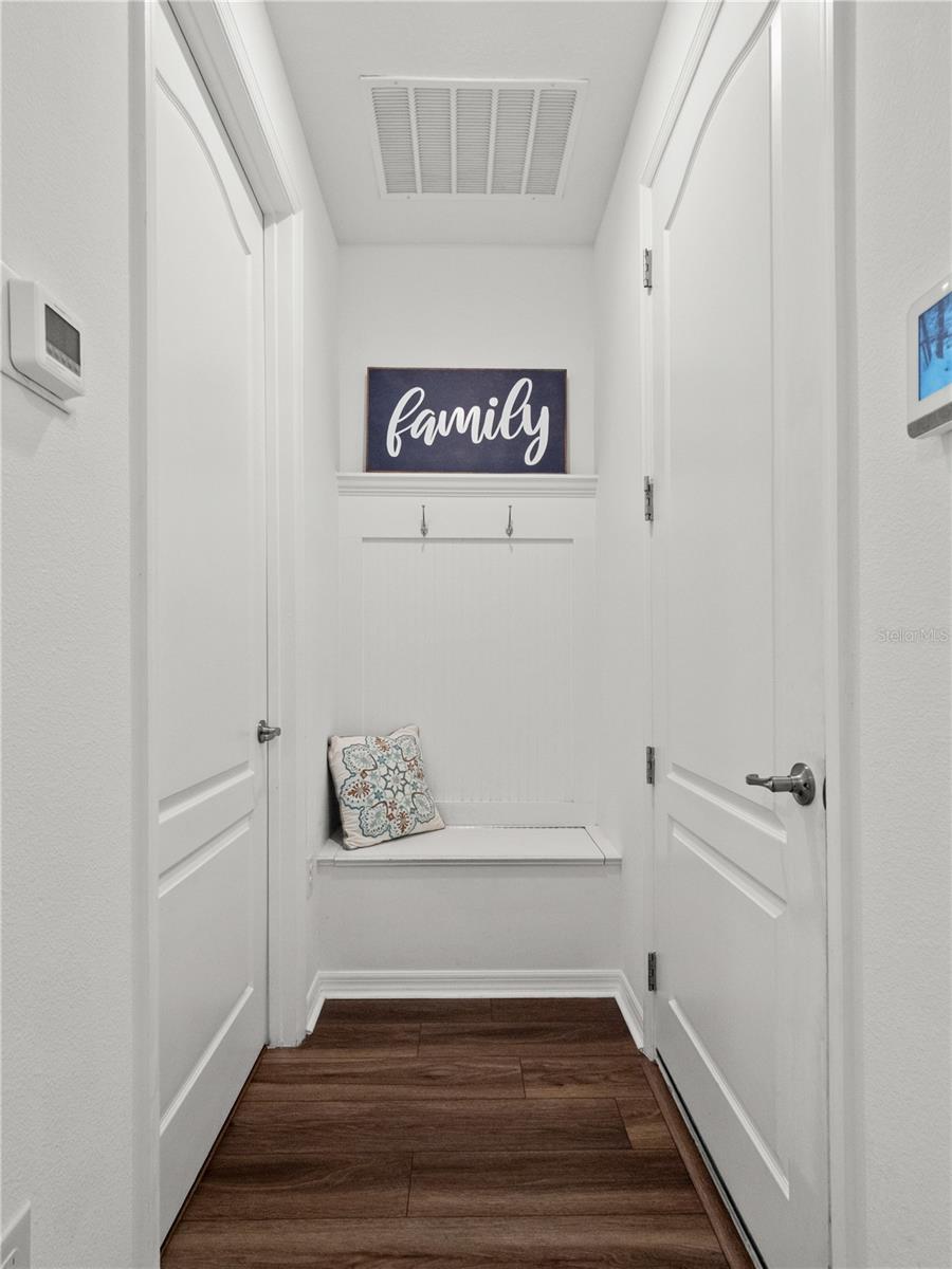 9594 Rally Spring Loop Property Photo 37